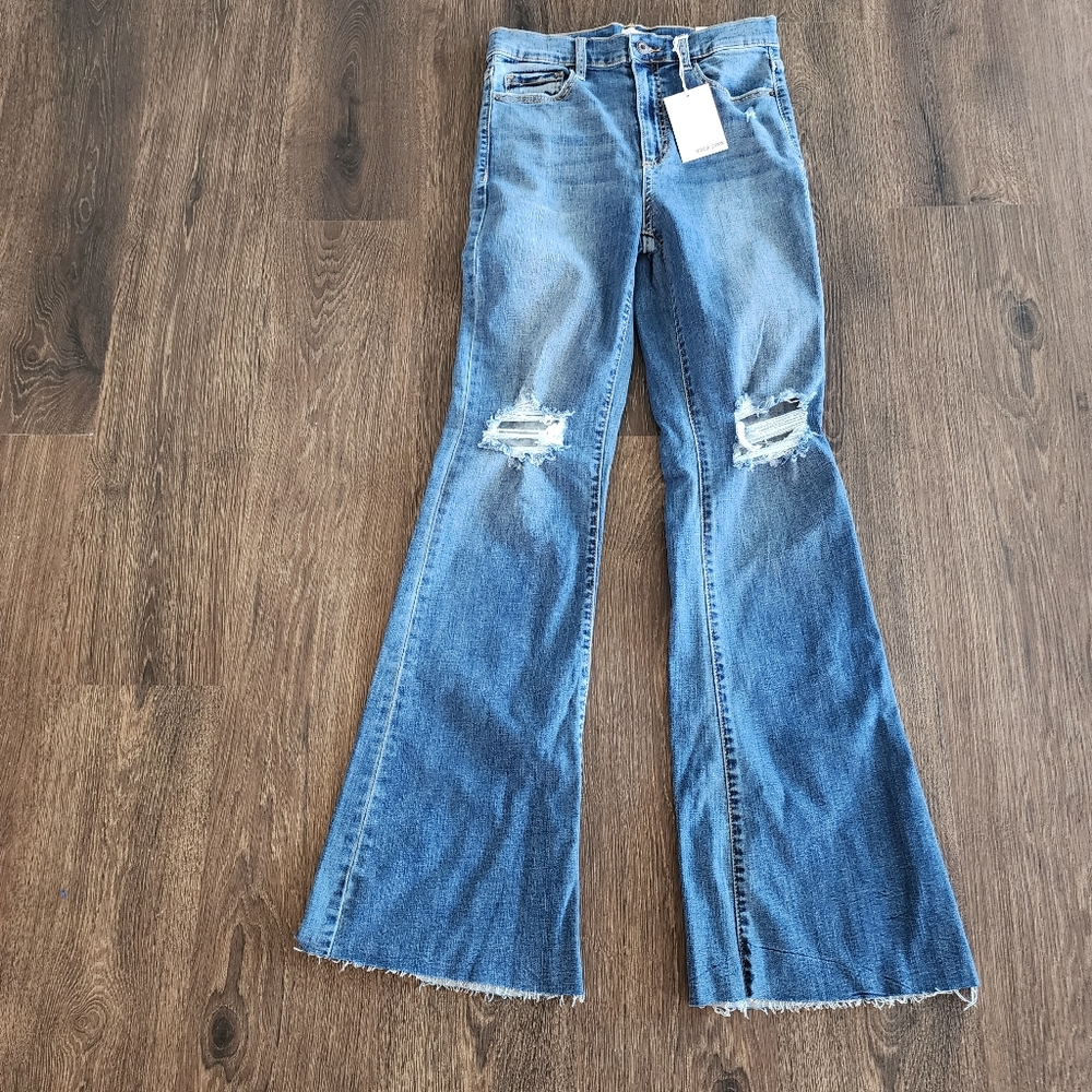 Sneakpeek high rise Flared 90's Jeans